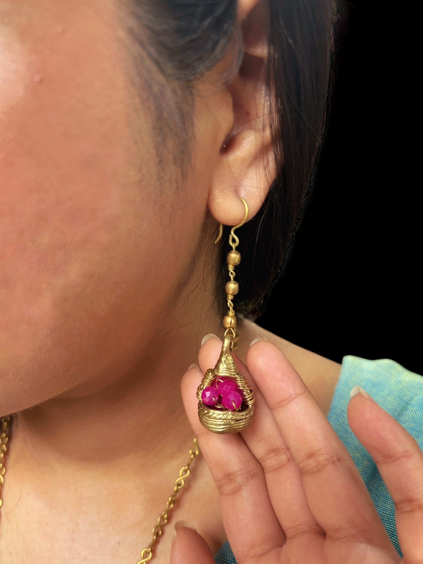 pink-grapes-basket-dokra-crystal-and-brass-dangler-earrings