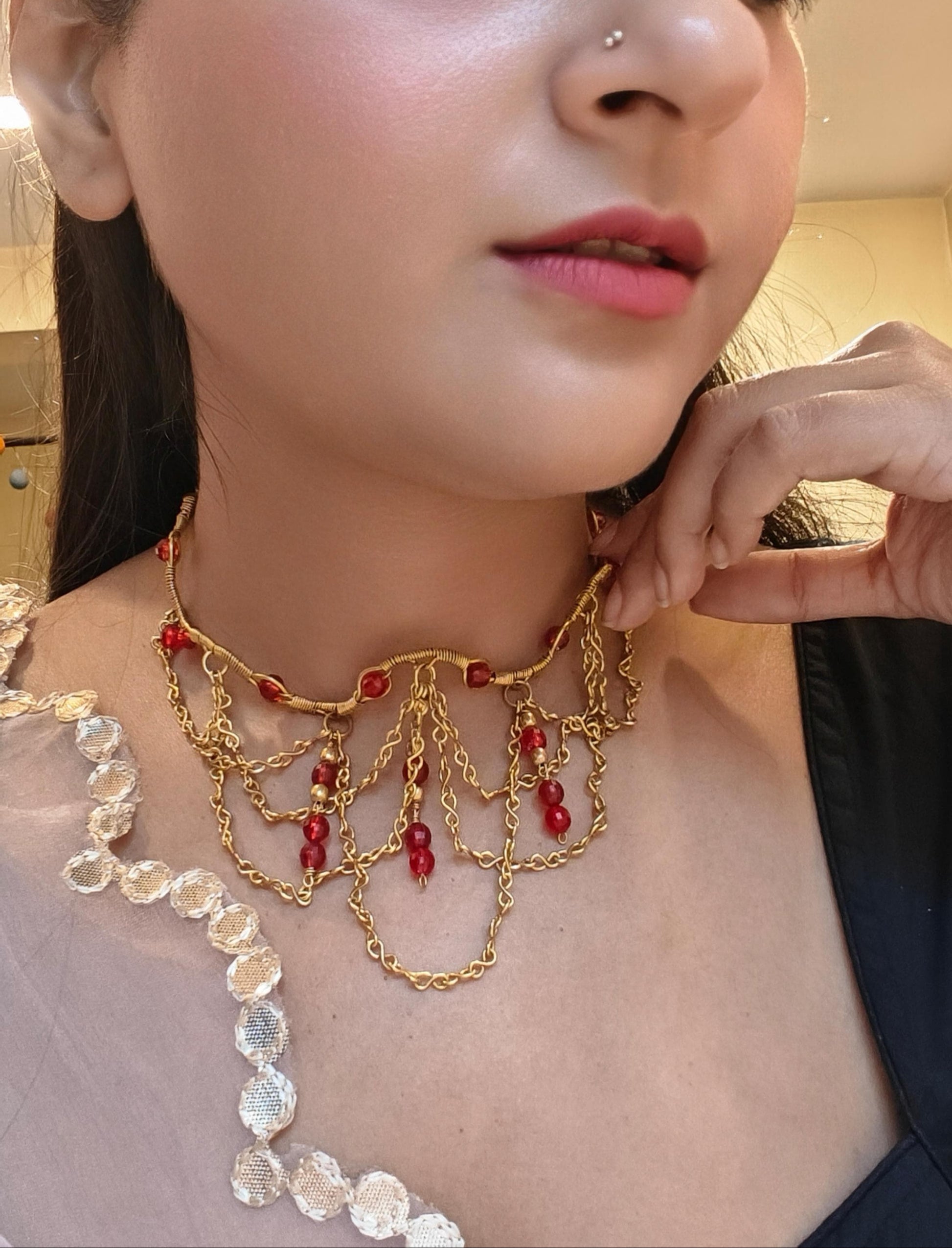 queen-victoria-red-beaded-brass-choker-necklace