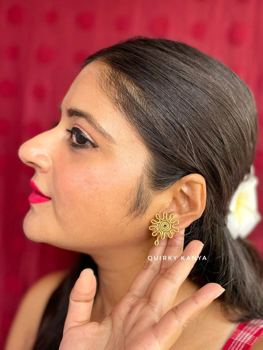 spiral-amoeba-brass-stud-earrings