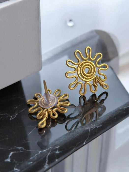 spiral-amoeba-brass-stud-earrings