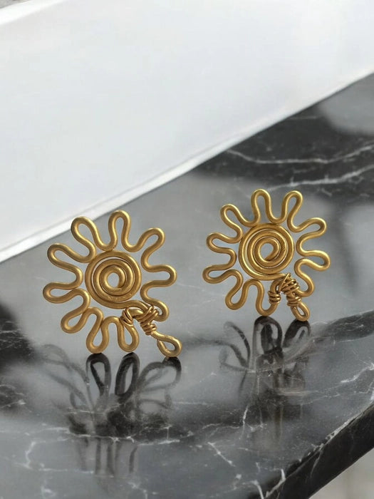 spiral-amoeba-brass-stud-earrings