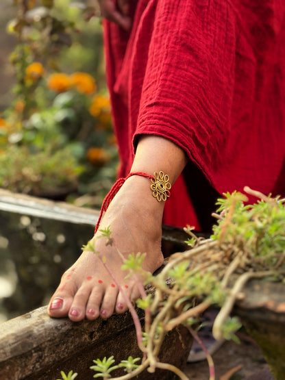 spiral-flower-brass-anklet-red