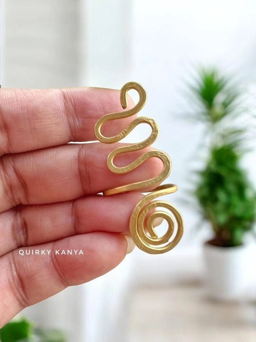 spiral-serpent-brass-ring