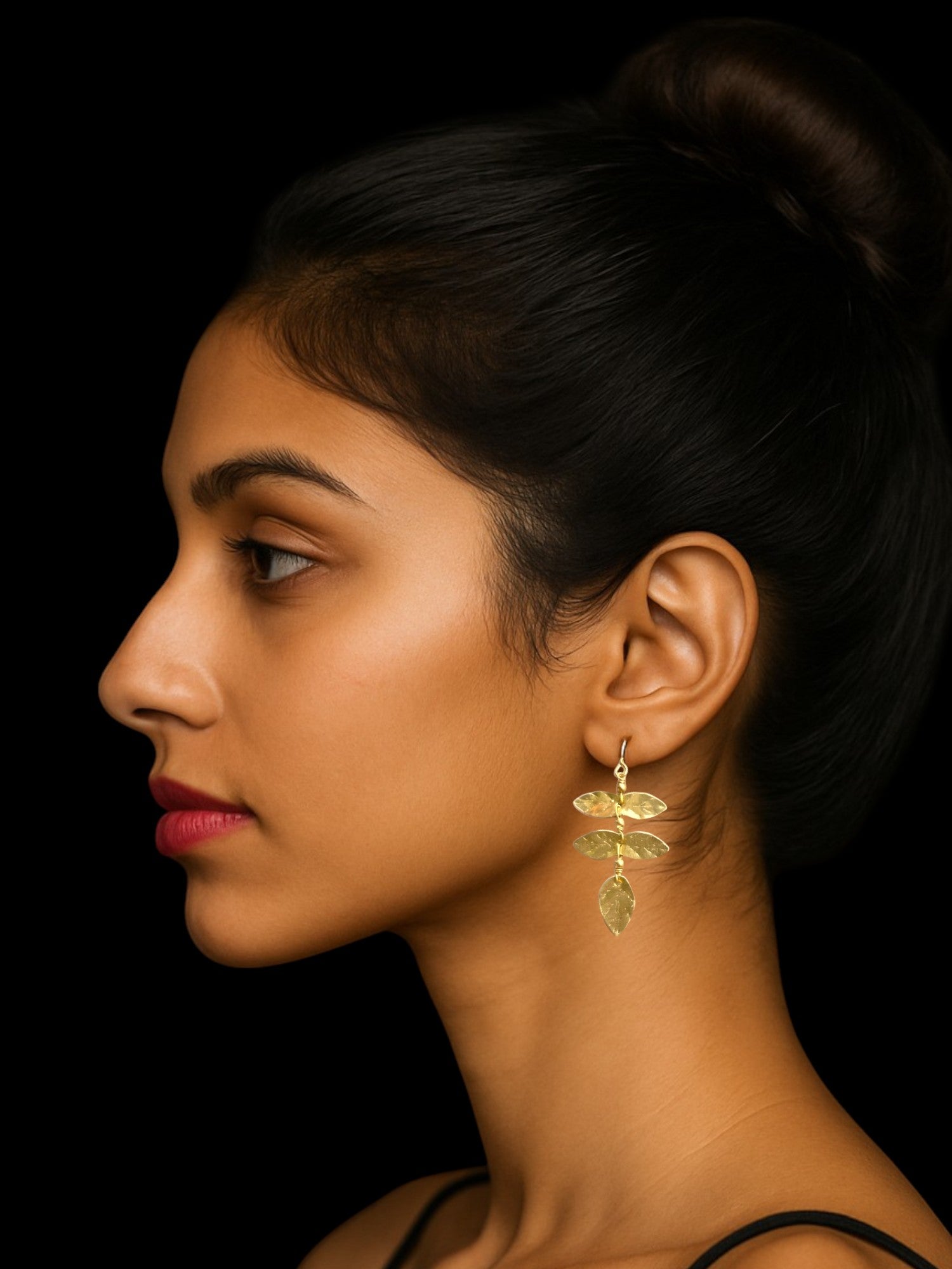 vine-fantasy-brass-earrings
