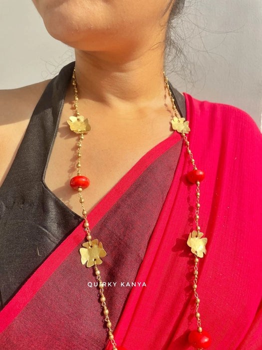 shiuli-red-beaded-long-designer-brass-chain-necklace