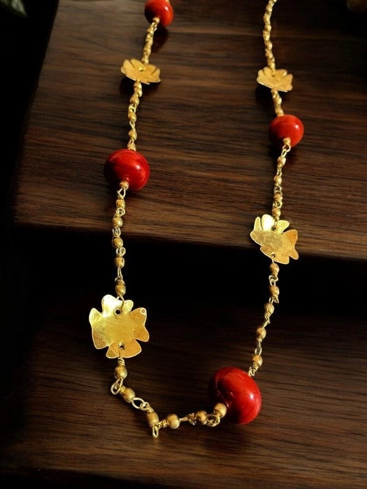 shiuli-red-beaded-long-designer-brass-chain-necklace