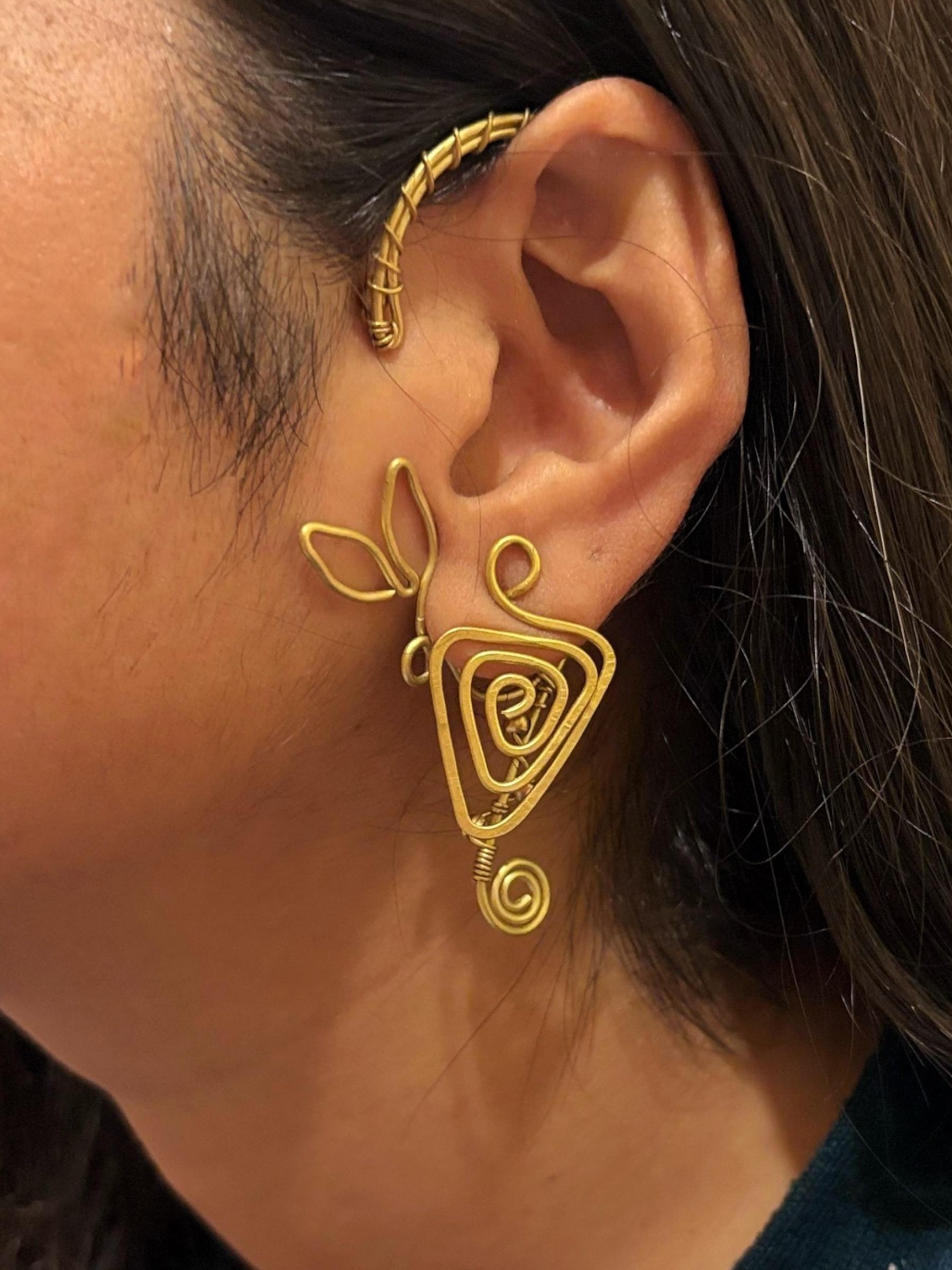 spiral-vine-brass-earcuffs