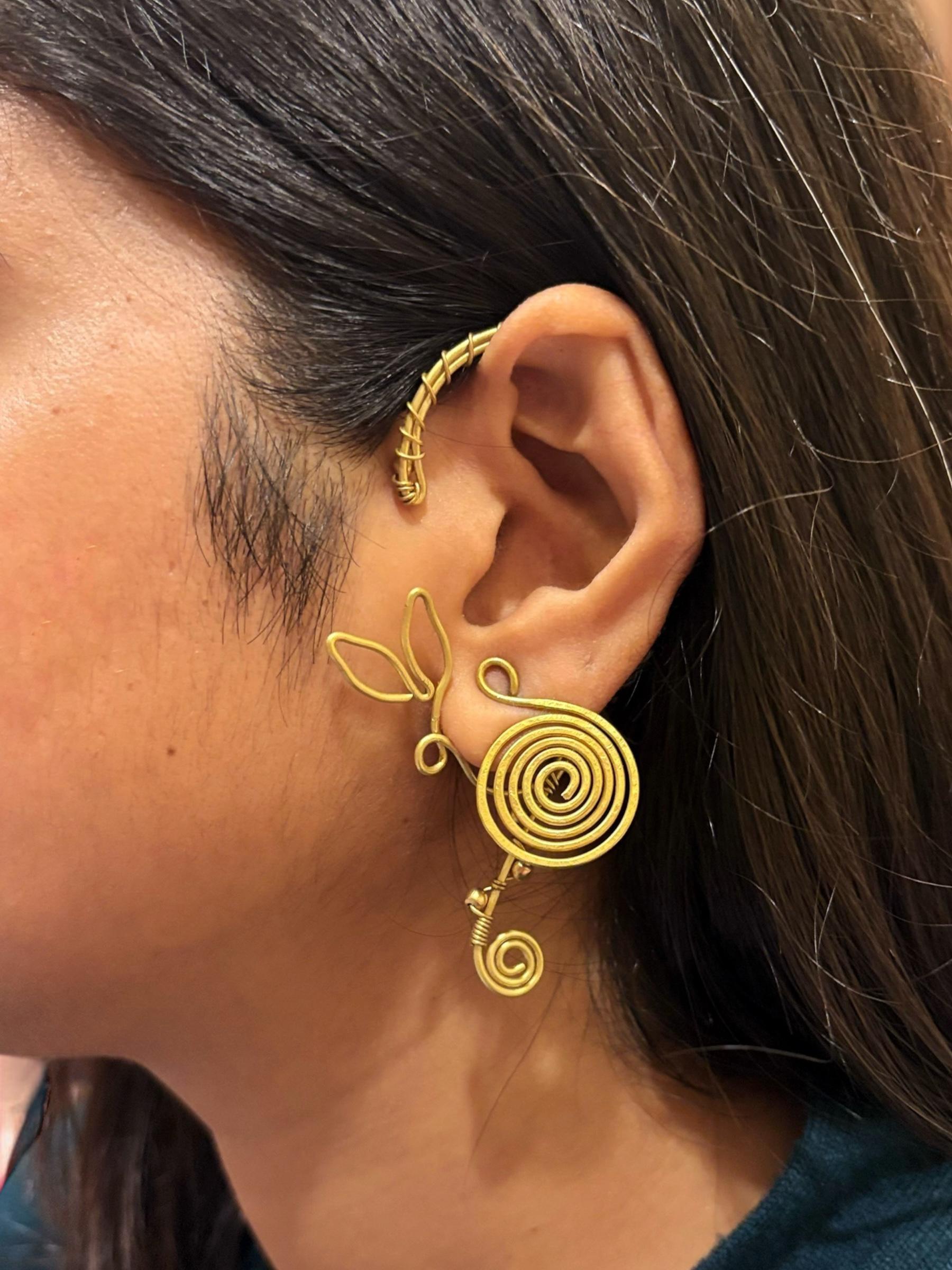 spiral-vine-brass-earcuffs