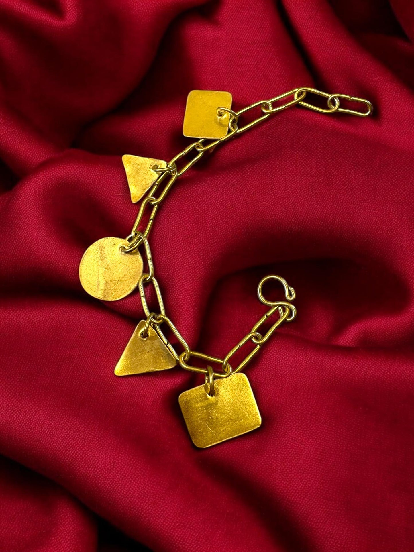 geometry-brass-chain-bracelet