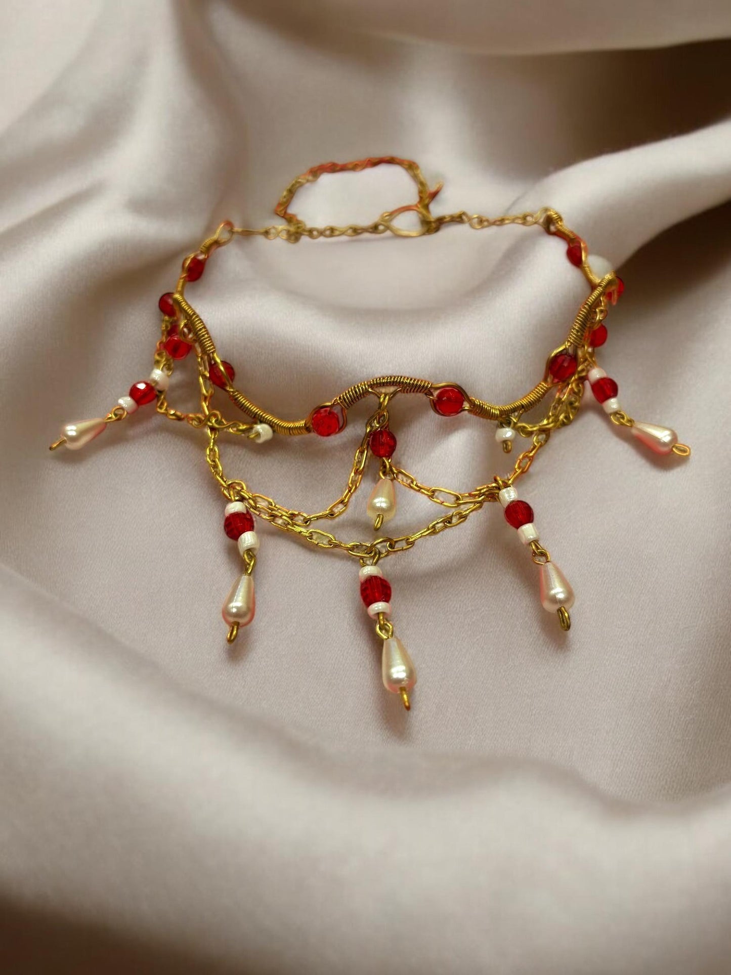 queen-charlotte-red-beaded-brass-choker-necklace