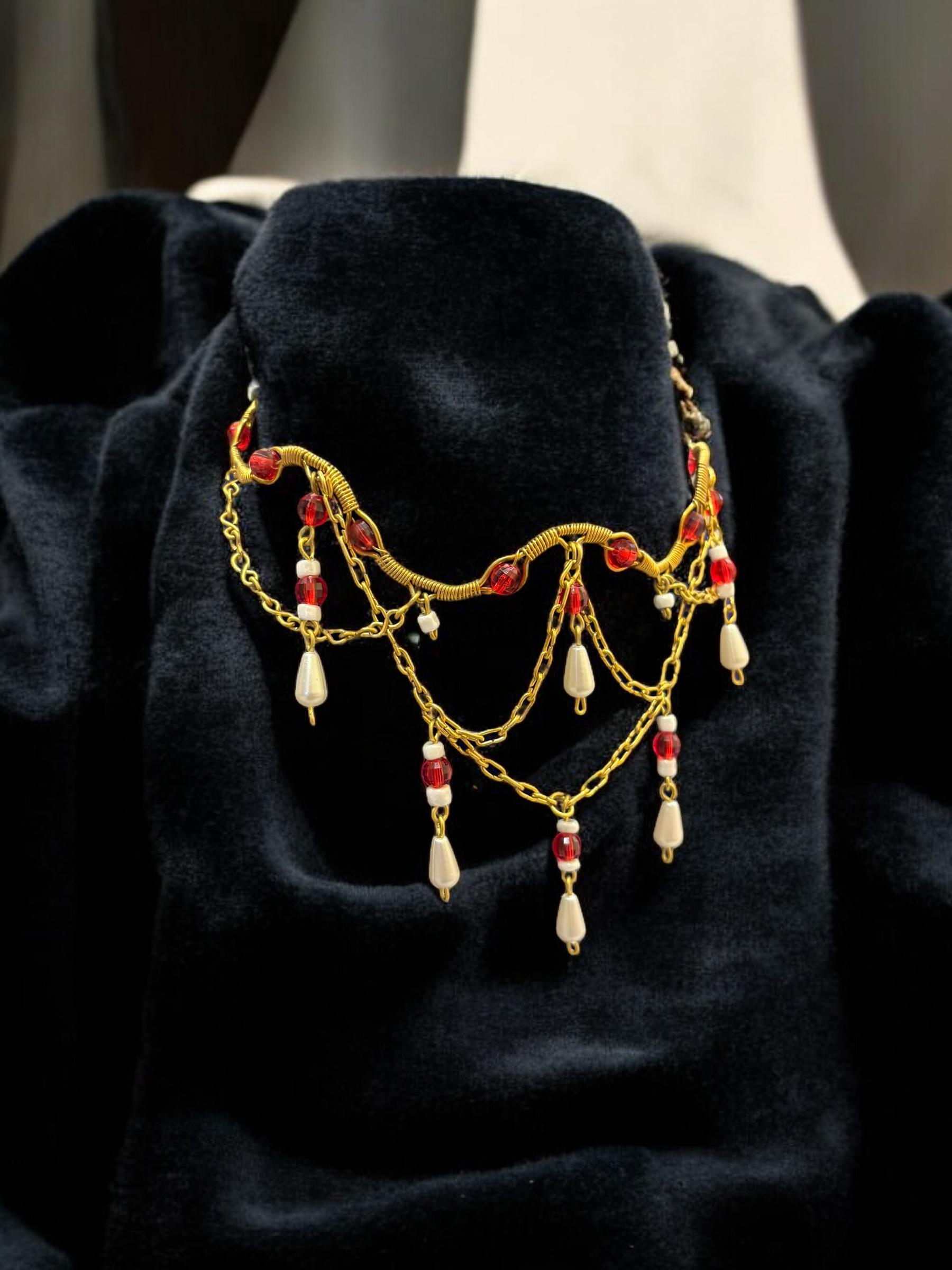 queen-charlotte-red-beaded-brass-choker-necklace