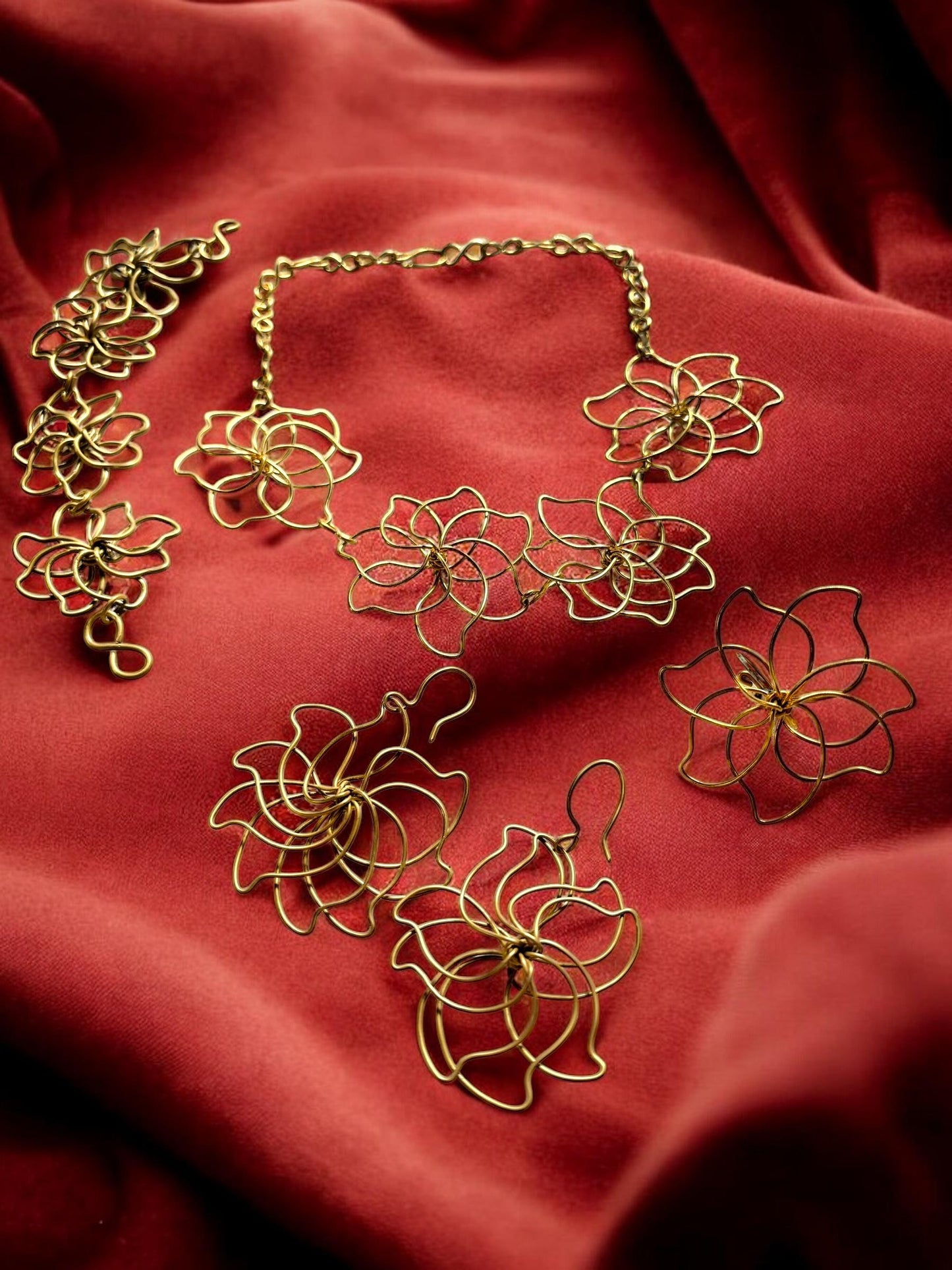 charki-flower-brass-necklace