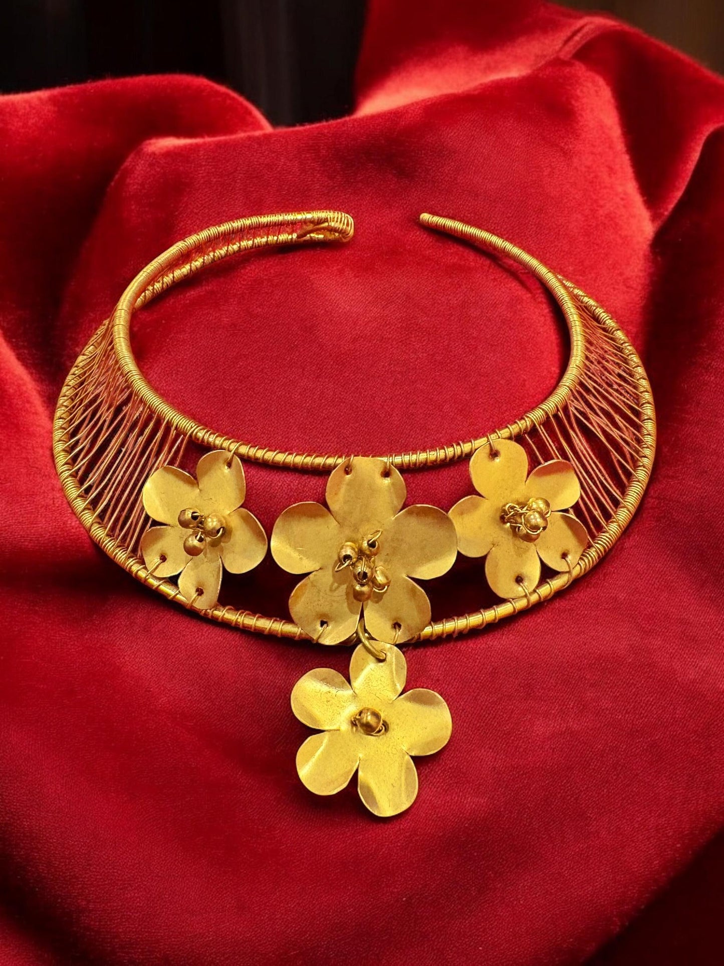 baha-brass-hashuli-necklace