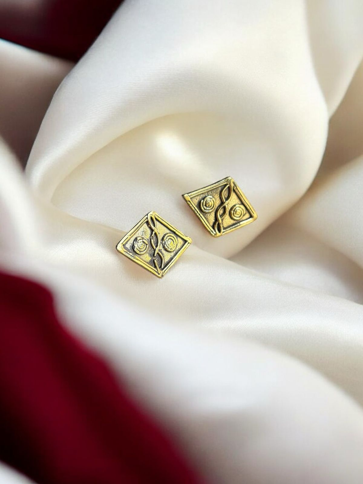 Harappan Kite Brass Stud Earrings