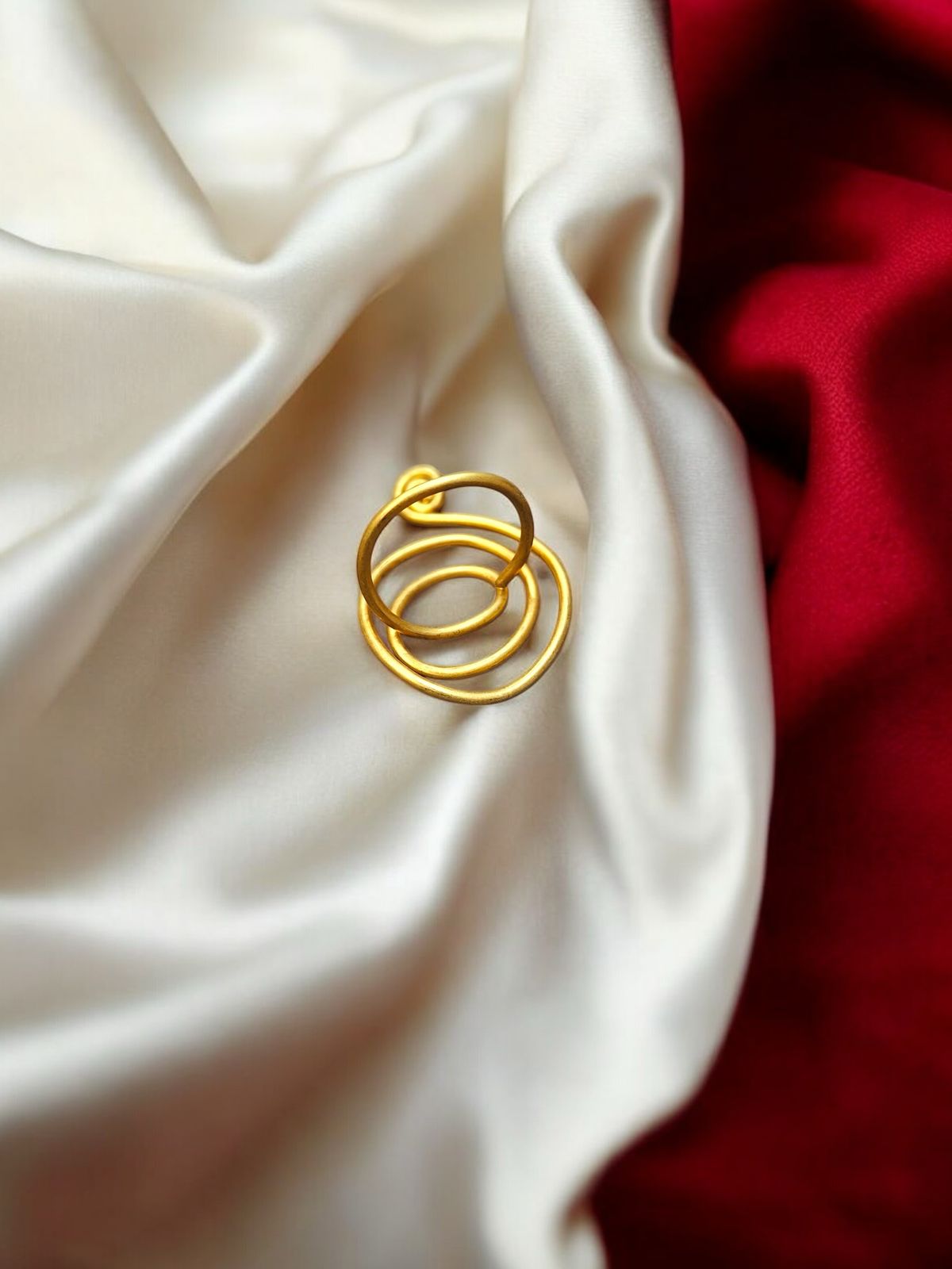 Melody Spiral Brass Ring