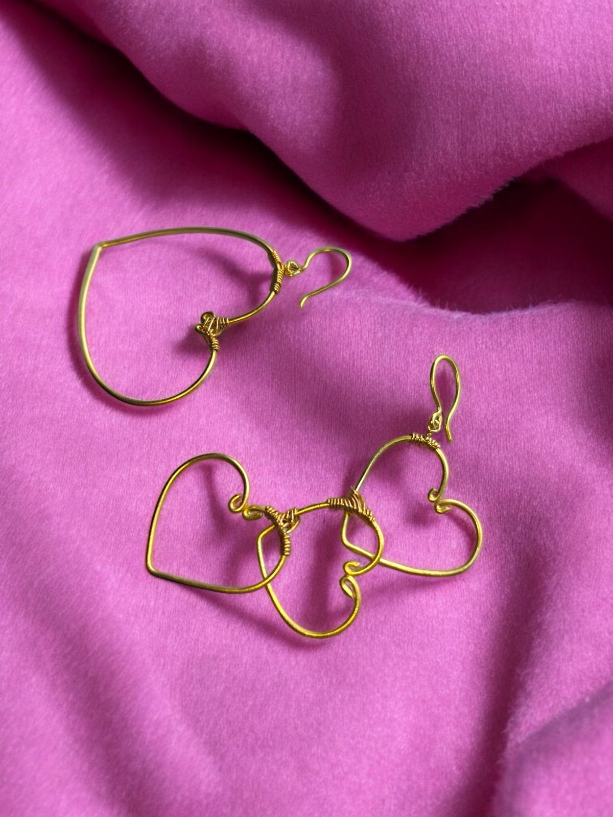 asymmentric-hearts-brass-earrings