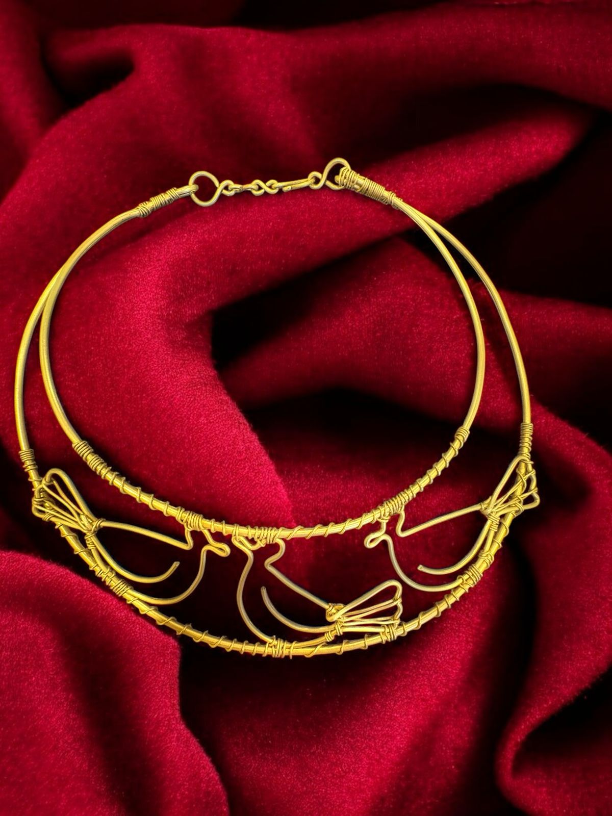 mocking-birds-brass-necklace