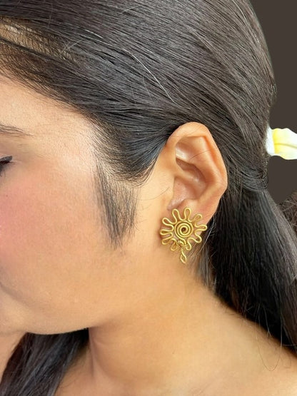 spiral-amoeba-brass-stud-earrings