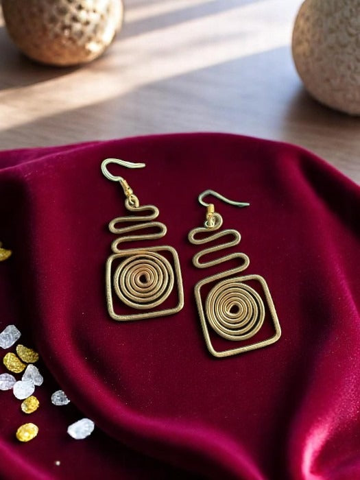 zigzag-square-spiral-brass-earrings