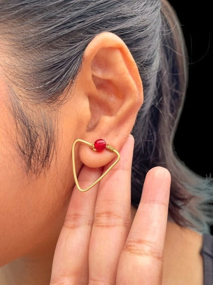 red-dot-triangle-brass-stud-earrings