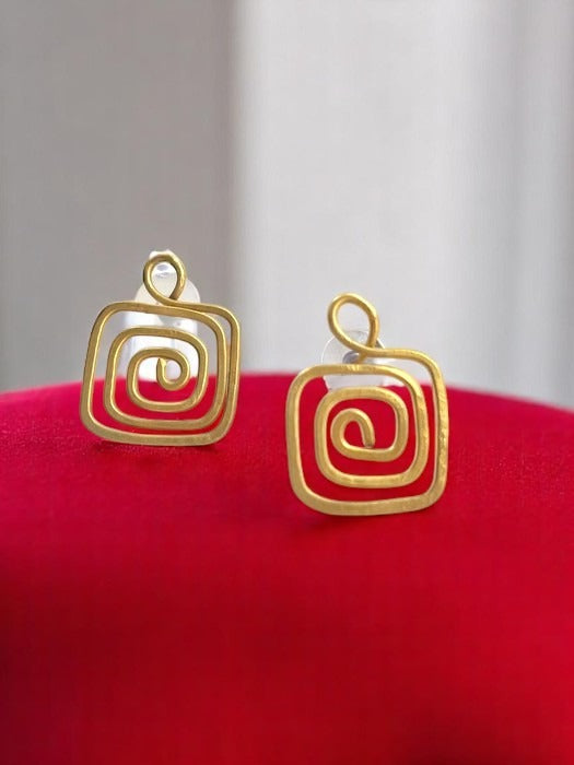 spiral-square-brass-stud-earrings