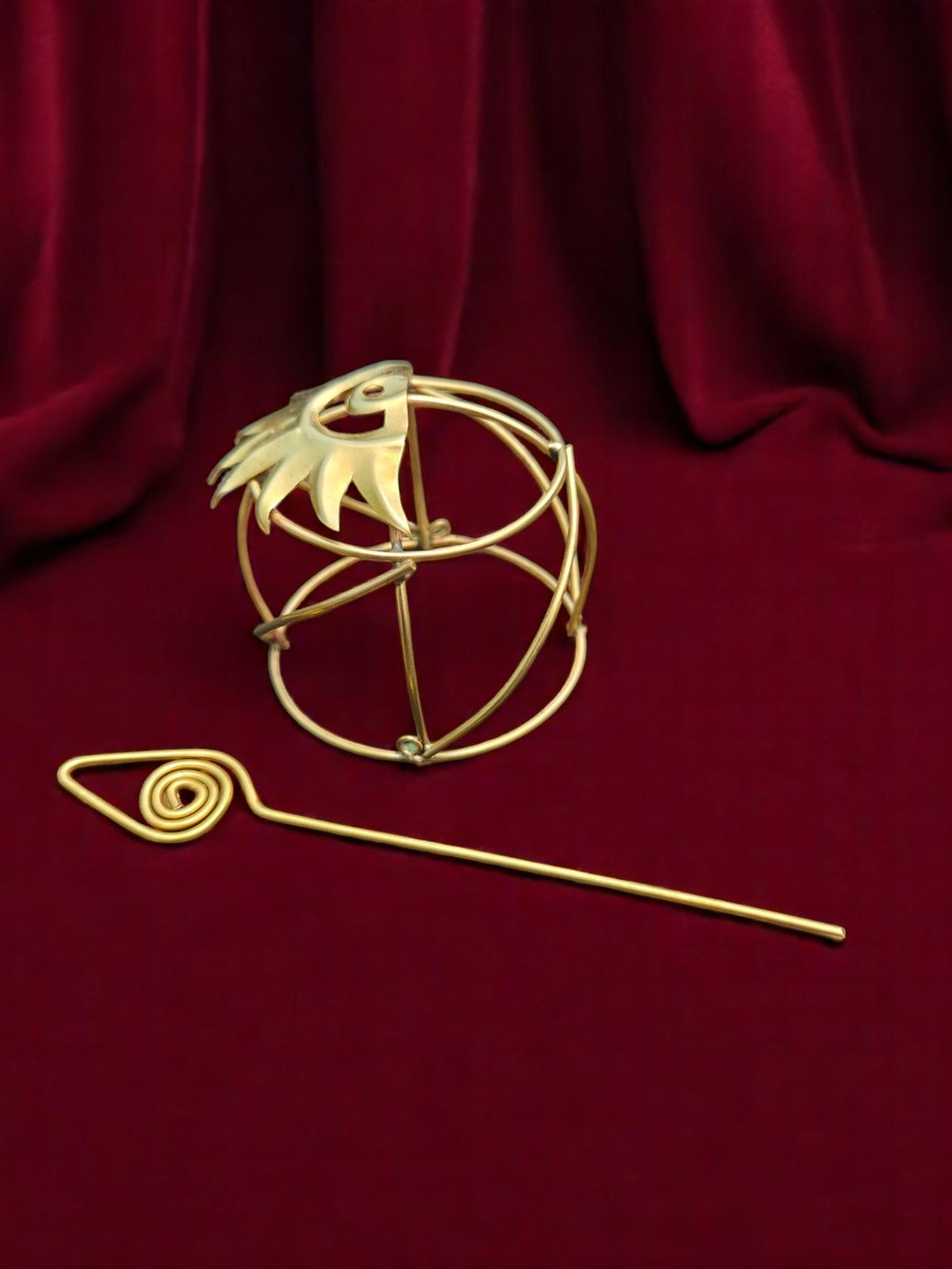 spiral-wonder-brass-bun-cage-hair-accessory-copy-1