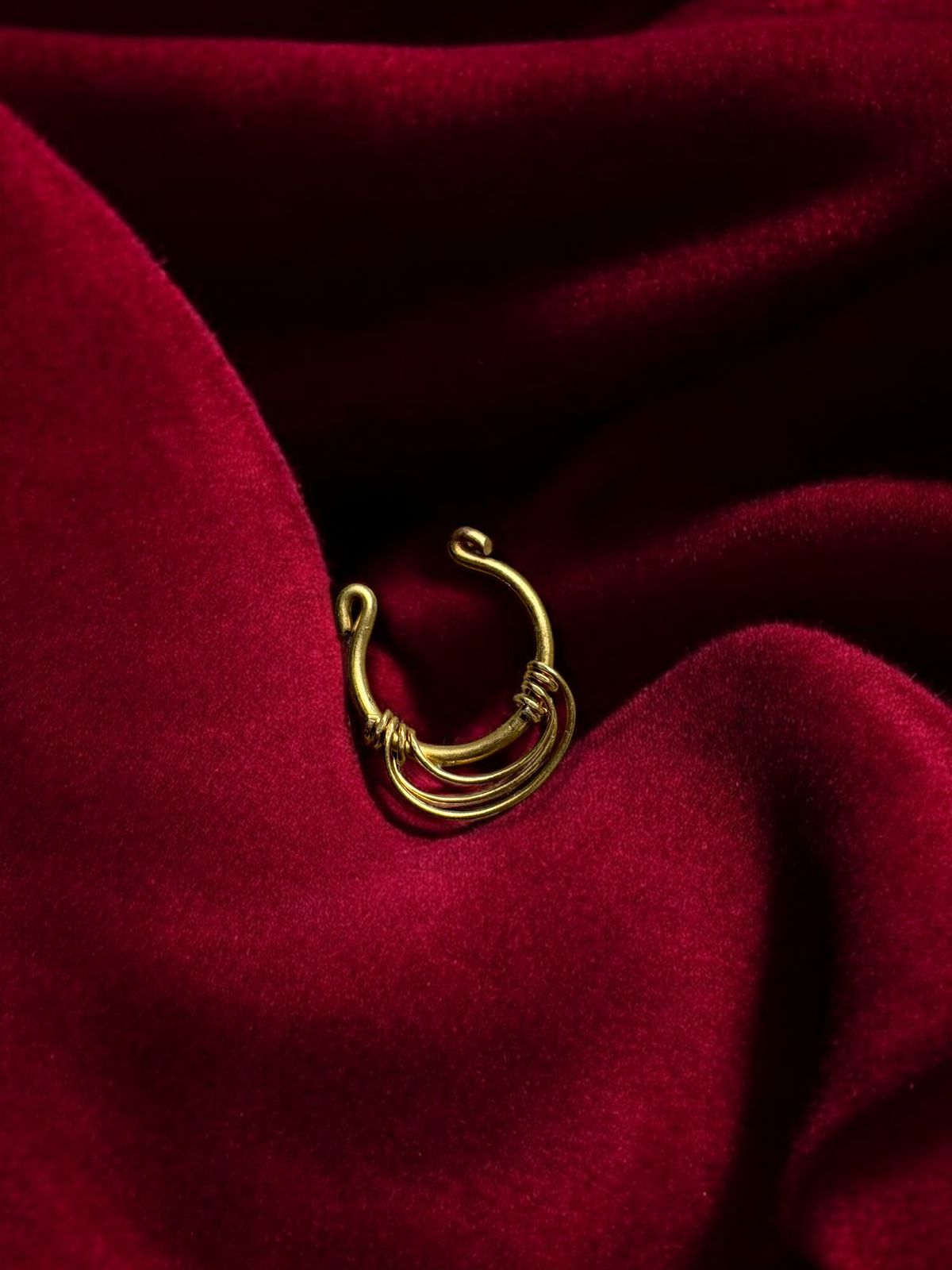 Threads Brass Septum Nose Ring
