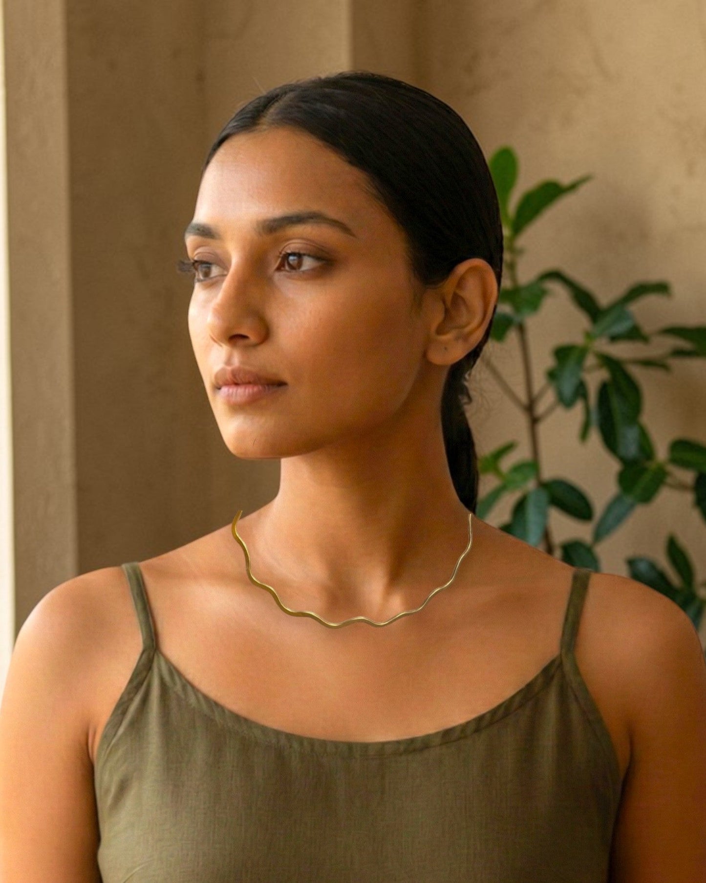 Zigzag Brass Hasli Necklace