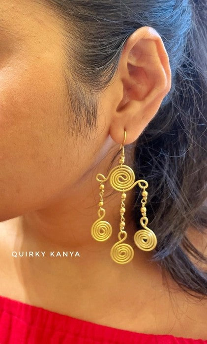 cascading-spirals-brass-earrings