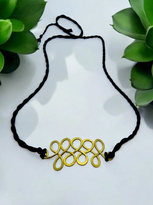 figure-8s-mini-brass-choker-necklace