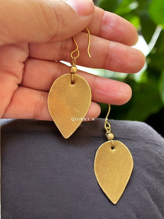 chhoti-patti-brass-earrings