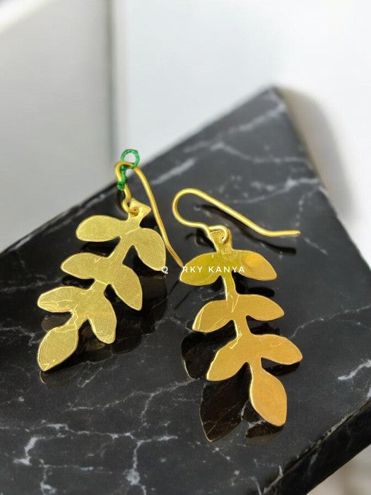 curry-patta-brass-earrings