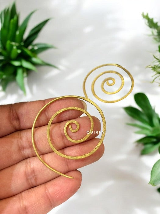 spiral-hoop-brass-earrings